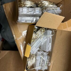 Battery powered string lights